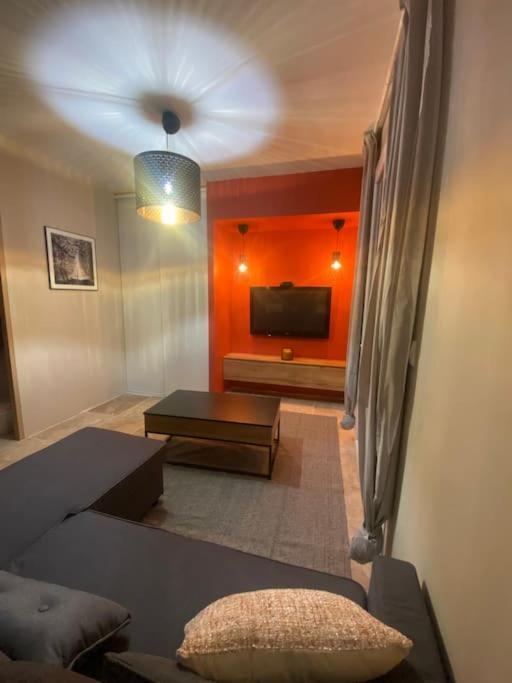 Loft Pied De Coline Au Calme Daire Ginasservis Dış mekan fotoğraf