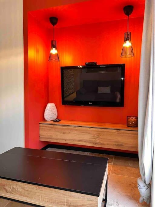 Loft Pied De Coline Au Calme Daire Ginasservis Dış mekan fotoğraf