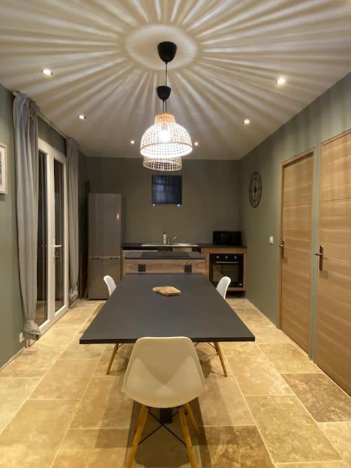 Loft Pied De Coline Au Calme Daire Ginasservis Dış mekan fotoğraf